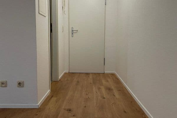 Prenájom bytu 2-izbový 73 m², Darrplatz 13, Apolda Prenájom bytu 2-izbový 73 m², Darrplatz 13, Apolda
