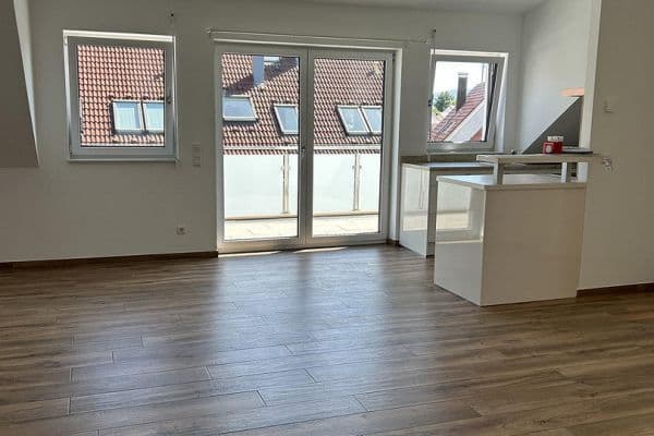Predaj bytu 3-izbový 79 m², Eislingen Predaj bytu 3-izbový 79 m², Eislingen