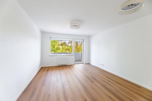 Predaj bytu 2-izbový 62 m², Hauchstraße 42, Nürnberg Röthenbach b. Schweinau, Bavorsko Predaj bytu 2-izbový 62 m², Hauchstraße 42, Nürnberg Röthenbach b. Schweinau, Bavorsko
