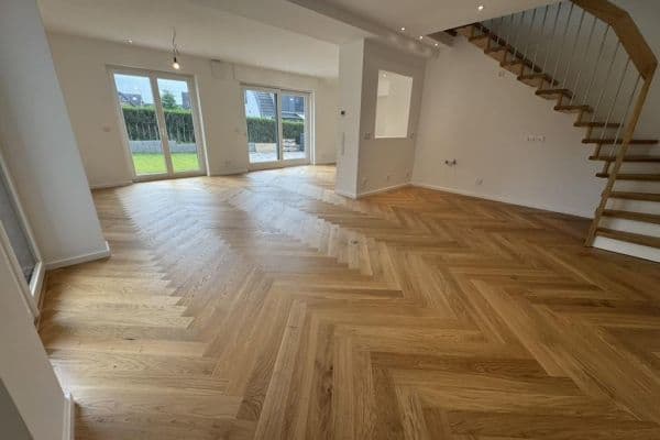Predaj domu 100 m², pozemok 195 m², Düsseldorf Predaj domu 100 m², pozemok 195 m², Düsseldorf