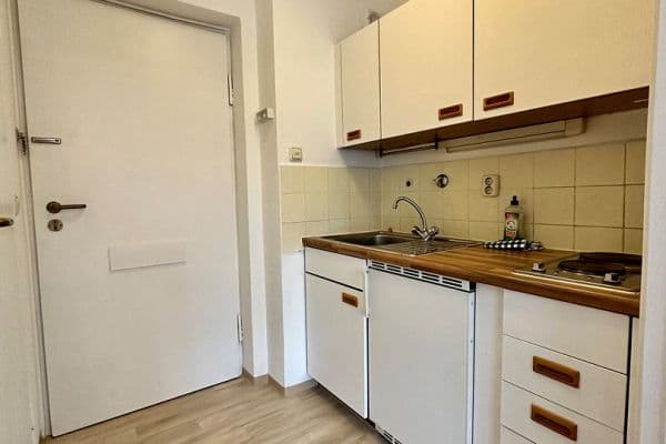 Prenájom bytu 1-izbový 25 m², Kirchseeonerstraße 1, München-Ramersdorf, München, Bavorsko Prenájom bytu 1-izbový 25 m², Kirchseeonerstraße 1, München-Ramersdorf, München, Bavorsko