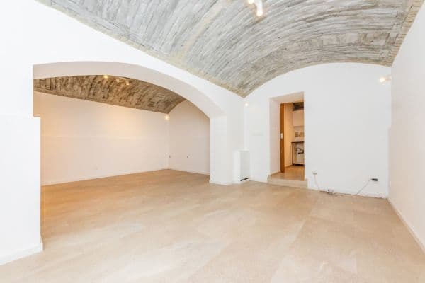 Prenájom bytu 1-izbový 41 m², Na Zámecké, Praha Prenájom bytu 1-izbový 41 m², Na Zámecké, Praha