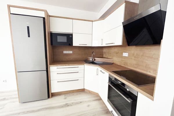 Prenájom bytu 2-izbový 51 m², Vrchlického, Poděbrady, Středočeský kraj Prenájom bytu 2-izbový 51 m², Vrchlického, Poděbrady, Středočeský kraj