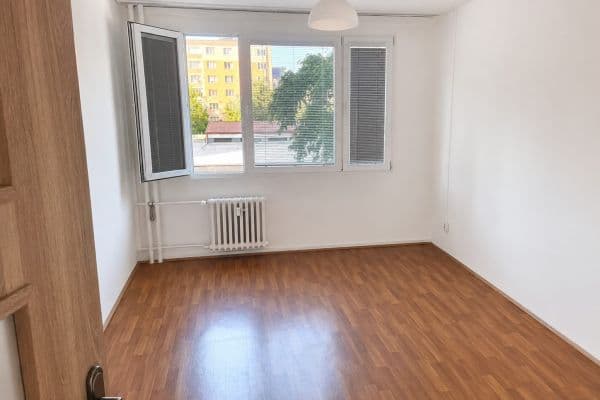 Predaj bytu 1-izbový 27 m², Počernická, Praha Predaj bytu 1-izbový 27 m², Počernická, Praha