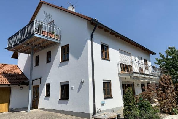 Prenájom bytu 3-izbový 93 m², Meitingen Prenájom bytu 3-izbový 93 m², Meitingen