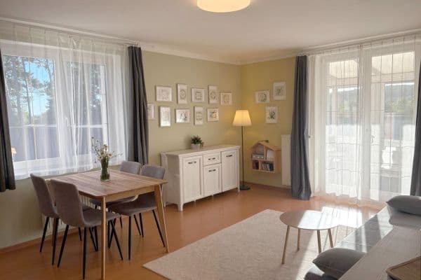 Predaj bytu 2-izbový 61 m², Slunečná, Černošice Predaj bytu 2-izbový 61 m², Slunečná, Černošice