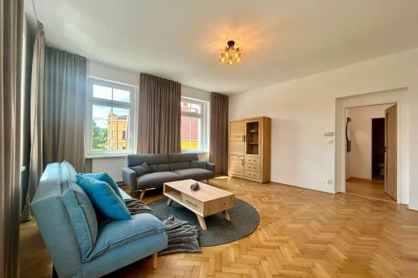 Predaj bytu 2-izbový 63 m², 1. máje, Hrádek nad Nisou Predaj bytu 2-izbový 63 m², 1. máje, Hrádek nad Nisou