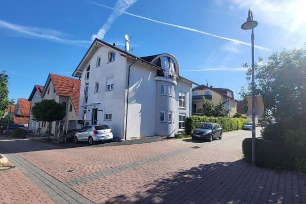 Prenájom bytu 2-izbový 69 m², Bindweidring 1, Karben Prenájom bytu 2-izbový 69 m², Bindweidring 1, Karben