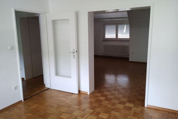 Prenájom bytu 3-izbový 83 m², Tübingen Prenájom bytu 3-izbový 83 m², Tübingen