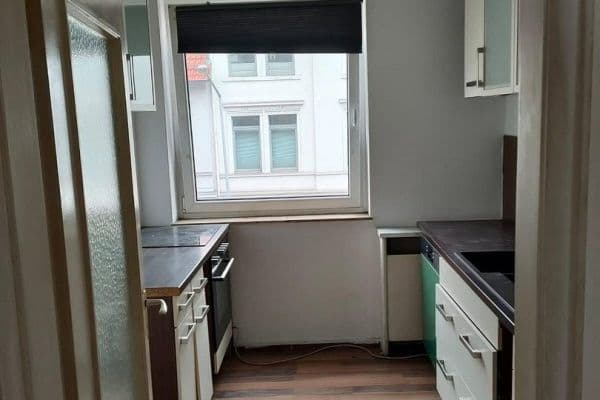 Prenájom bytu 3-izbový 72 m², Martinistraße 17, Osnabrück, Dolné Sasko Prenájom bytu 3-izbový 72 m², Martinistraße 17, Osnabrück, Dolné Sasko
