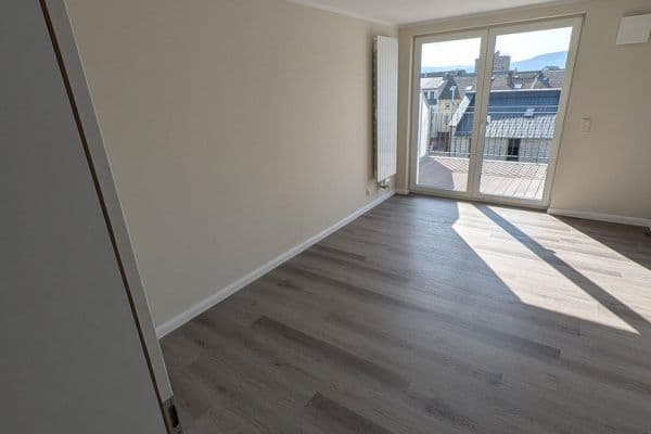 Prenájom bytu 4-izbový 108 m², Schmidtstraße 8, Rüdesheim am Rhein Prenájom bytu 4-izbový 108 m², Schmidtstraße 8, Rüdesheim am Rhein