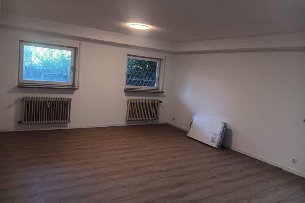 Prenájom bytu 1-izbový 71 m², Friedrichsberg 46, Stuttgart Prenájom bytu 1-izbový 71 m², Friedrichsberg 46, Stuttgart