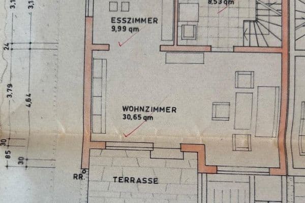 Predaj domu 153 m², pozemok 494 m², Jahnsteig 27, Otterfing, Bavorsko Predaj domu 153 m², pozemok 494 m², Jahnsteig 27, Otterfing, Bavorsko
