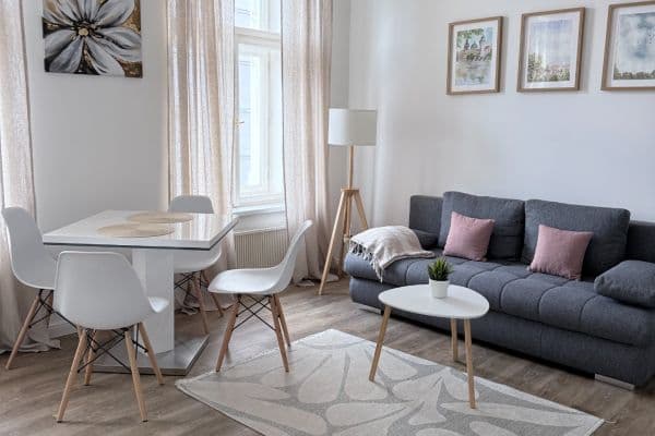 Predaj bytu 2-izbový 42 m², Petrská, Praha Predaj bytu 2-izbový 42 m², Petrská, Praha