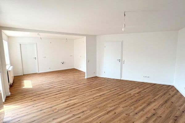 Predaj bytu 3-izbový 80 m², Kirchheim unter Teck Predaj bytu 3-izbový 80 m², Kirchheim unter Teck