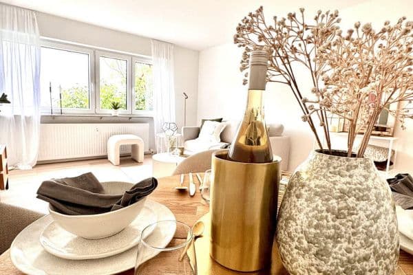 Predaj bytu 3-izbový 71 m², Esslingen-Sulzgries Predaj bytu 3-izbový 71 m², Esslingen-Sulzgries