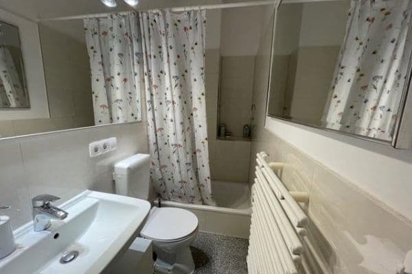 Prenájom bytu 2-izbový 44 m², Laischaftsstraße 18a, Osnabrück, Dolné Sasko Prenájom bytu 2-izbový 44 m², Laischaftsstraße 18a, Osnabrück, Dolné Sasko