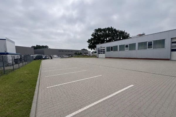 Prenájom nebytového priestoru 2.500 m², An der illau 19, Marschacht, Dolné Sasko Prenájom nebytového priestoru 2.500 m², An der illau 19, Marschacht, Dolné Sasko