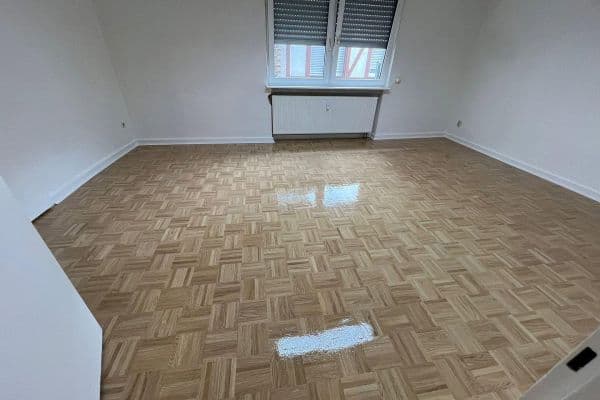Prenájom bytu 3-izbový 75 m², Schanzenpforte 6, Koblenz Prenájom bytu 3-izbový 75 m², Schanzenpforte 6, Koblenz