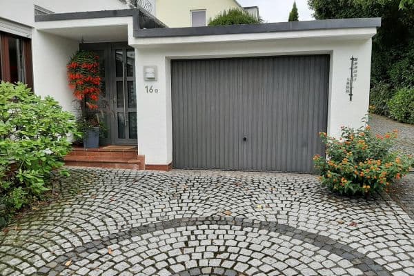 Predaj domu 166 m², pozemok 492 m², Oberursel Predaj domu 166 m², pozemok 492 m², Oberursel