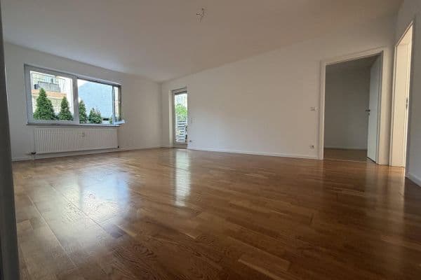 Prenájom bytu 3-izbový 81 m², Herrnweg 34 a, Mainz, Porýnie-Falcko Prenájom bytu 3-izbový 81 m², Herrnweg 34 a, Mainz, Porýnie-Falcko