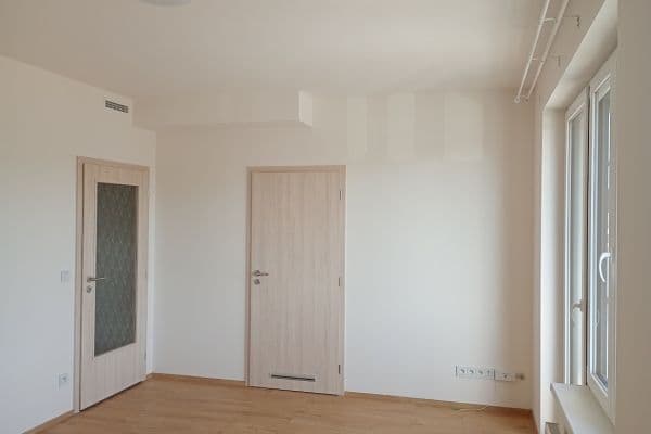 Prenájom bytu 2-izbový 43 m², Arnošta Staňka, Praha Prenájom bytu 2-izbový 43 m², Arnošta Staňka, Praha
