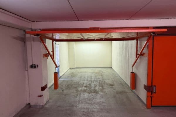 Prenájom garáže 19 m², Prenájom garáže 19 m²,