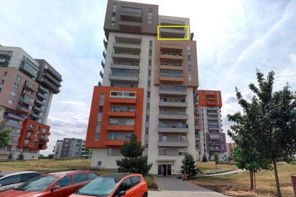 Prenájom bytu 3-izbový 80 m², Hlučkova, Praha Prenájom bytu 3-izbový 80 m², Hlučkova, Praha
