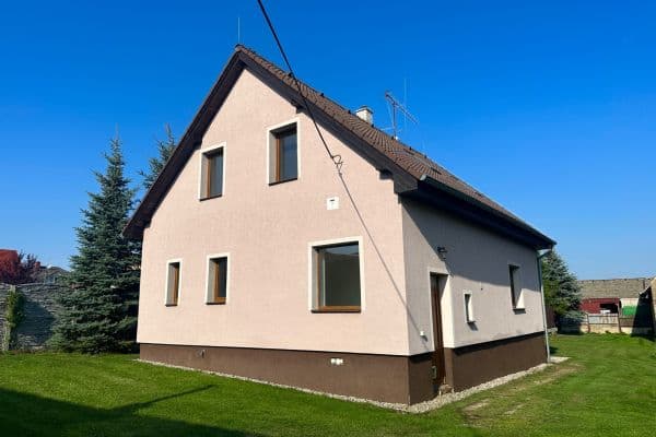 Predaj domu 200 m², pozemok 1.903 m², Kladenská, Žilina Predaj domu 200 m², pozemok 1.903 m², Kladenská, Žilina