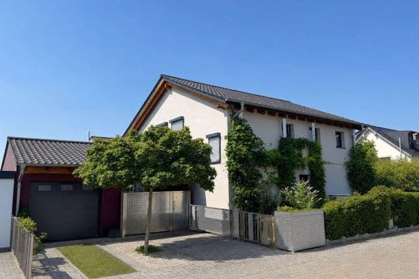 Predaj domu 136 m², pozemok 460 m², Wörth Predaj domu 136 m², pozemok 460 m², Wörth