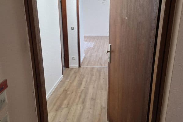 Prenájom bytu 1-izbový 43 m², Beuzlen 4, Ludwigsburg Prenájom bytu 1-izbový 43 m², Beuzlen 4, Ludwigsburg