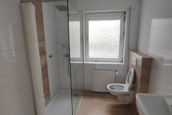 Prenájom bytu 2-izbový 53 m², Lipperheidstr. 112, Oberhausen Prenájom bytu 2-izbový 53 m², Lipperheidstr. 112, Oberhausen