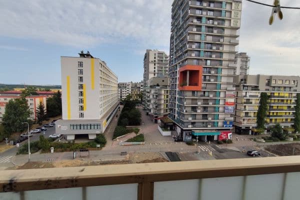 Predaj bytu 3-izbový 71 m², Počernická, Praha Predaj bytu 3-izbový 71 m², Počernická, Praha