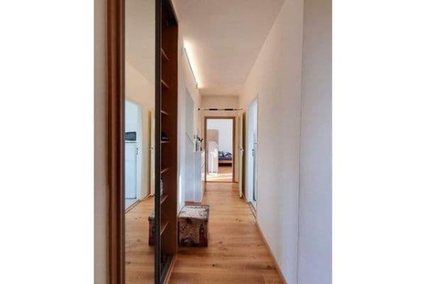Prenájom bytu 2-izbový 14 m², Staňkova, Brno Prenájom bytu 2-izbový 14 m², Staňkova, Brno