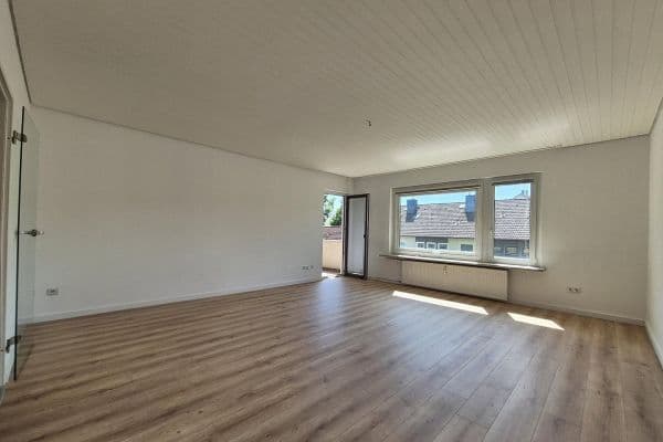 Prenájom bytu 3-izbový 76 m², Wolfenbüttel Prenájom bytu 3-izbový 76 m², Wolfenbüttel