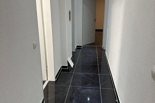 Prenájom bytu 4-izbový 94 m², Willroth Prenájom bytu 4-izbový 94 m², Willroth