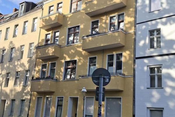 Predaj bytu 2-izbový 60 m², Berlin Spandau, Berlín Predaj bytu 2-izbový 60 m², Berlin Spandau, Berlín