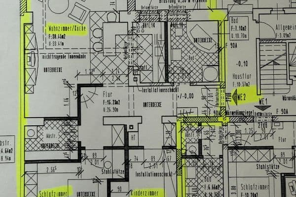 Prenájom bytu 3-izbový 95 m², Rousseaustr. 17, Altenburg Prenájom bytu 3-izbový 95 m², Rousseaustr. 17, Altenburg