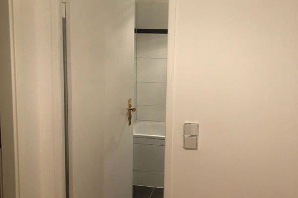 Prenájom bytu 1-izbový 43 m², Britzer Damm 50, Berlin, Berlín Prenájom bytu 1-izbový 43 m², Britzer Damm 50, Berlin, Berlín