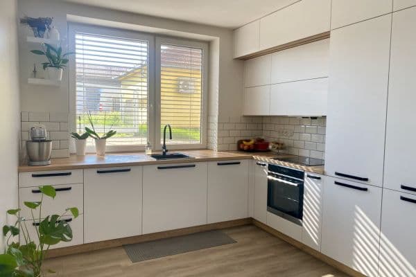 Predaj bytu 2-izbový 45 m², Za Dvorem, Velké Pavlovice Predaj bytu 2-izbový 45 m², Za Dvorem, Velké Pavlovice