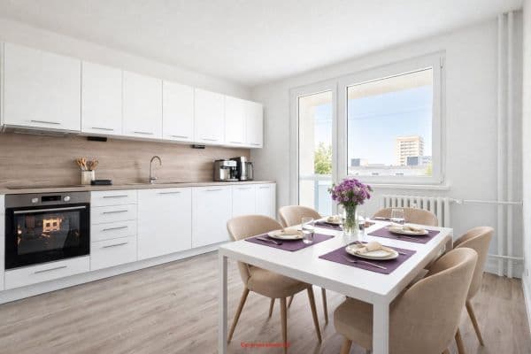 Prenájom bytu 3-izbový 66 m², Československé armády, Frýdek-Místek Prenájom bytu 3-izbový 66 m², Československé armády, Frýdek-Místek