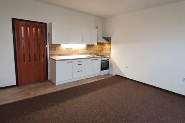 Prenájom bytu 2-izbový 40 m², Brněnská, Česká Lípa, Liberecký kraj Prenájom bytu 2-izbový 40 m², Brněnská, Česká Lípa, Liberecký kraj