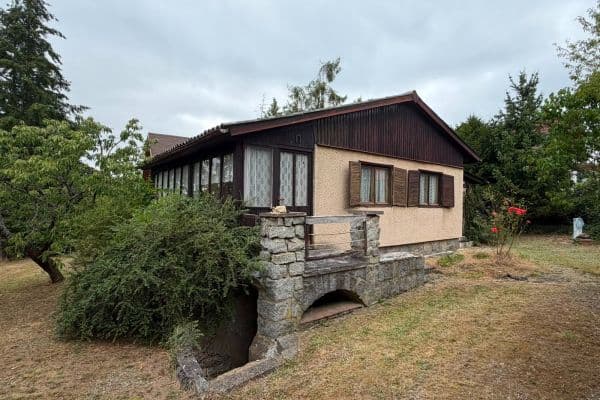 Predaj rekreačného objektu 51 m², pozemok 400 m², K Vodojemu, Pikovice Predaj rekreačného objektu 51 m², pozemok 400 m², K Vodojemu, Pikovice