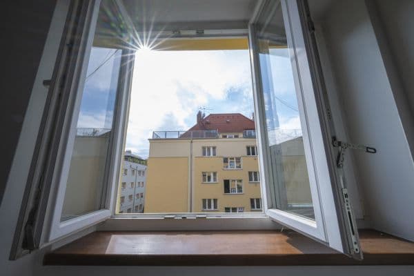 Predaj bytu 2-izbový 56 m², U Družstva Život, Praha Predaj bytu 2-izbový 56 m², U Družstva Život, Praha