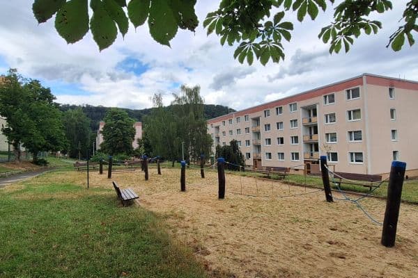 Predaj bytu 2-izbový 61 m², Hluboká, Ústí nad Labem Predaj bytu 2-izbový 61 m², Hluboká, Ústí nad Labem