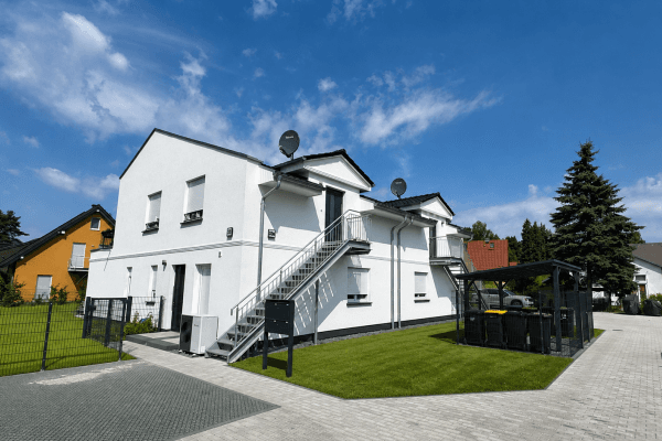 Prenájom bytu 3-izbový 79 m², Am Lupinenfeld 33A, Berlin Prenájom bytu 3-izbový 79 m², Am Lupinenfeld 33A, Berlin