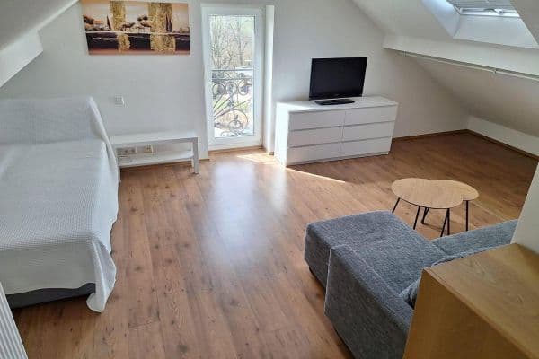 Prenájom bytu 1-izbový 31 m², Ostfildern Prenájom bytu 1-izbový 31 m², Ostfildern