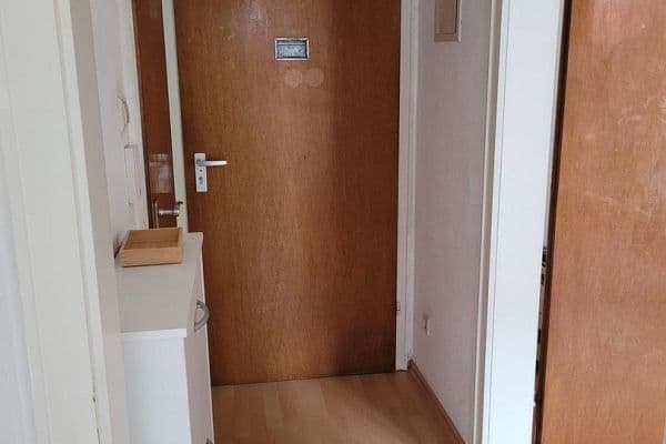 Prenájom bytu 1-izbový 40 m², Gellertstraße 46, Karlsruhe, Bádensko-Wurttembersko Prenájom bytu 1-izbový 40 m², Gellertstraße 46, Karlsruhe, Bádensko-Wurttembersko