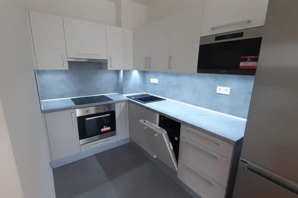 Predaj bytu 2-izbový 42 m², Na Radouči, Mladá Boleslav Predaj bytu 2-izbový 42 m², Na Radouči, Mladá Boleslav