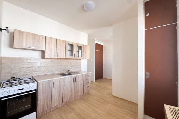 Prenájom bytu 4-izbový 92 m², Anýžova, Hořovice, Středočeský kraj Prenájom bytu 4-izbový 92 m², Anýžova, Hořovice, Středočeský kraj